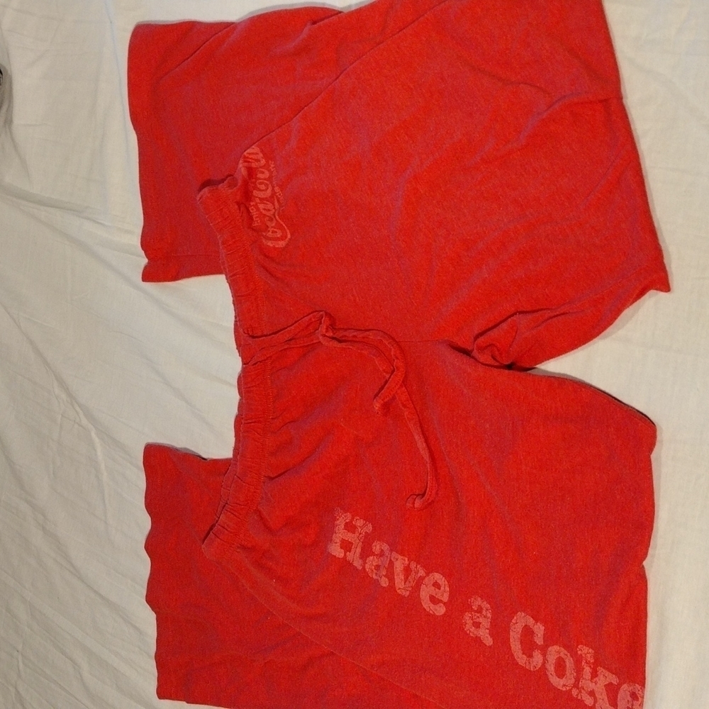 𝅺COCA COLA BRAND MEDIUM LOUNGE PANTS